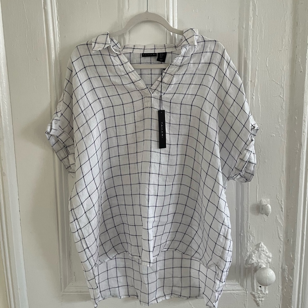 Tahari tunic top (tags on)